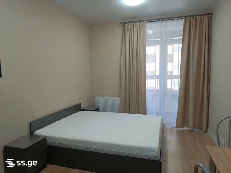4 - 1 rooms