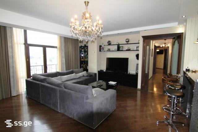 bochormi st. - 3 rooms