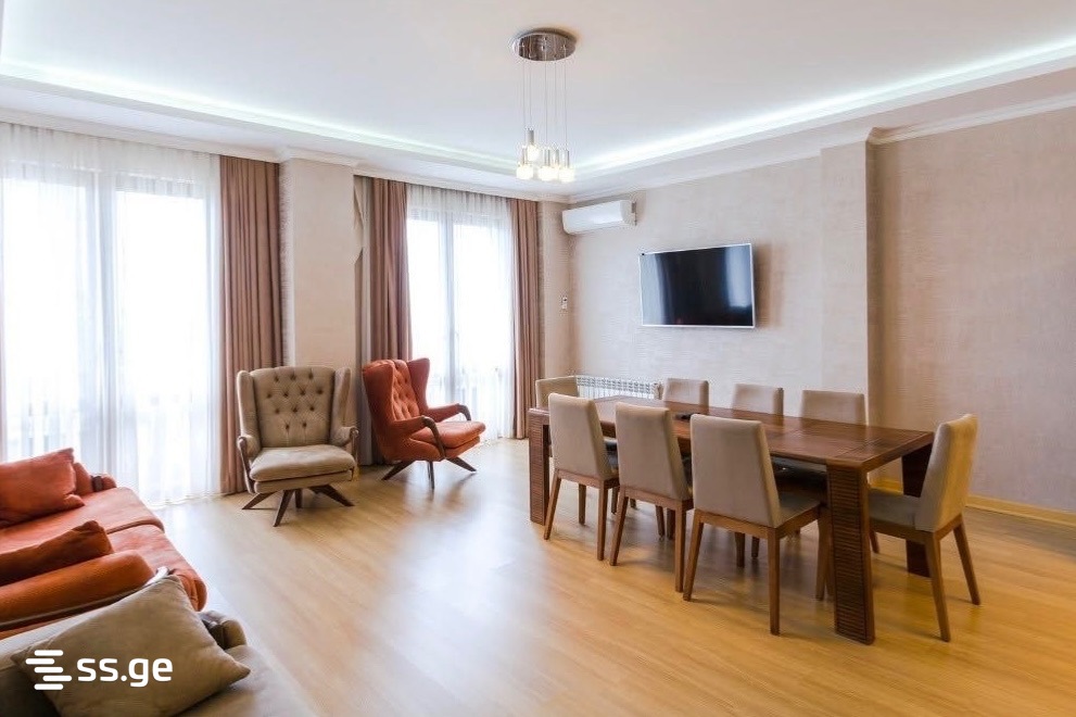 Chavchavadze st. 1 - 4 rooms