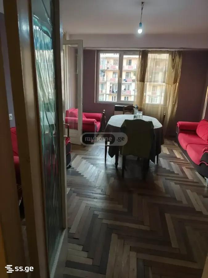 giorgi brtskinvale st. - 3 rooms