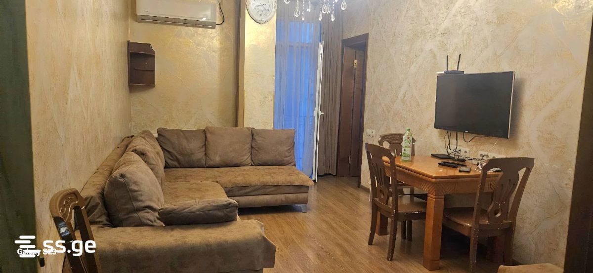 Bagrationi str. 210 - 3 rooms