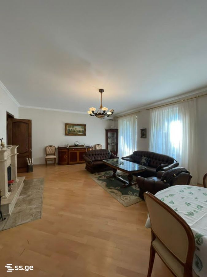 Sharadze st. - 3 rooms