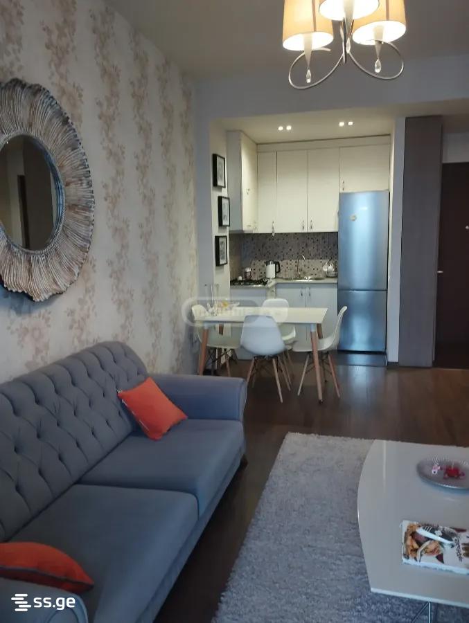 agmashenebeli alley 3 - 2 rooms