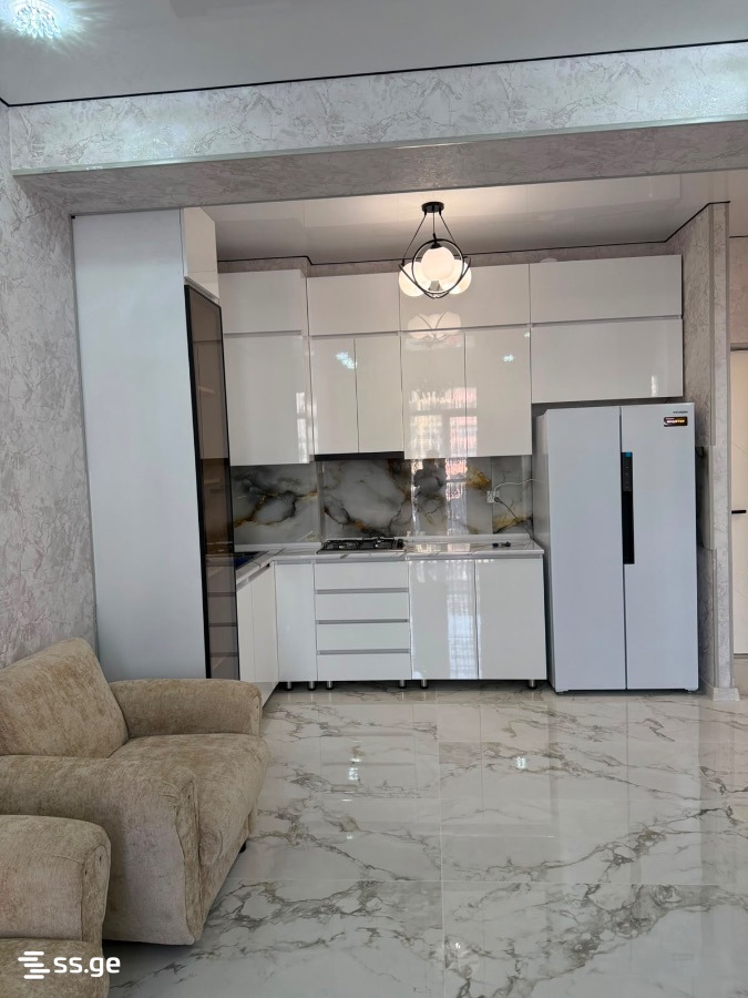 Khvedelidze st. - 3 rooms