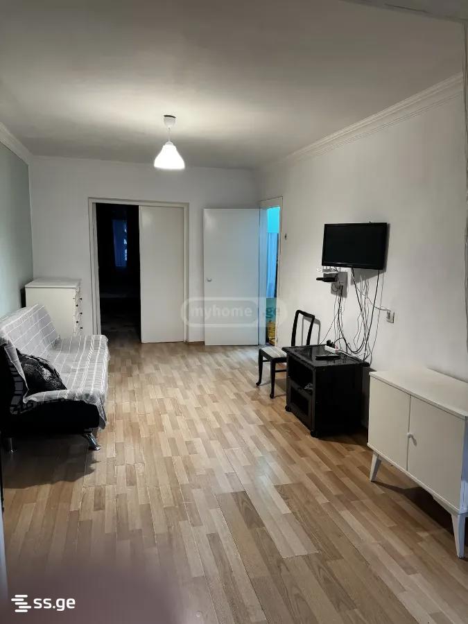 Kazbegi st. 47ბ - 3 rooms