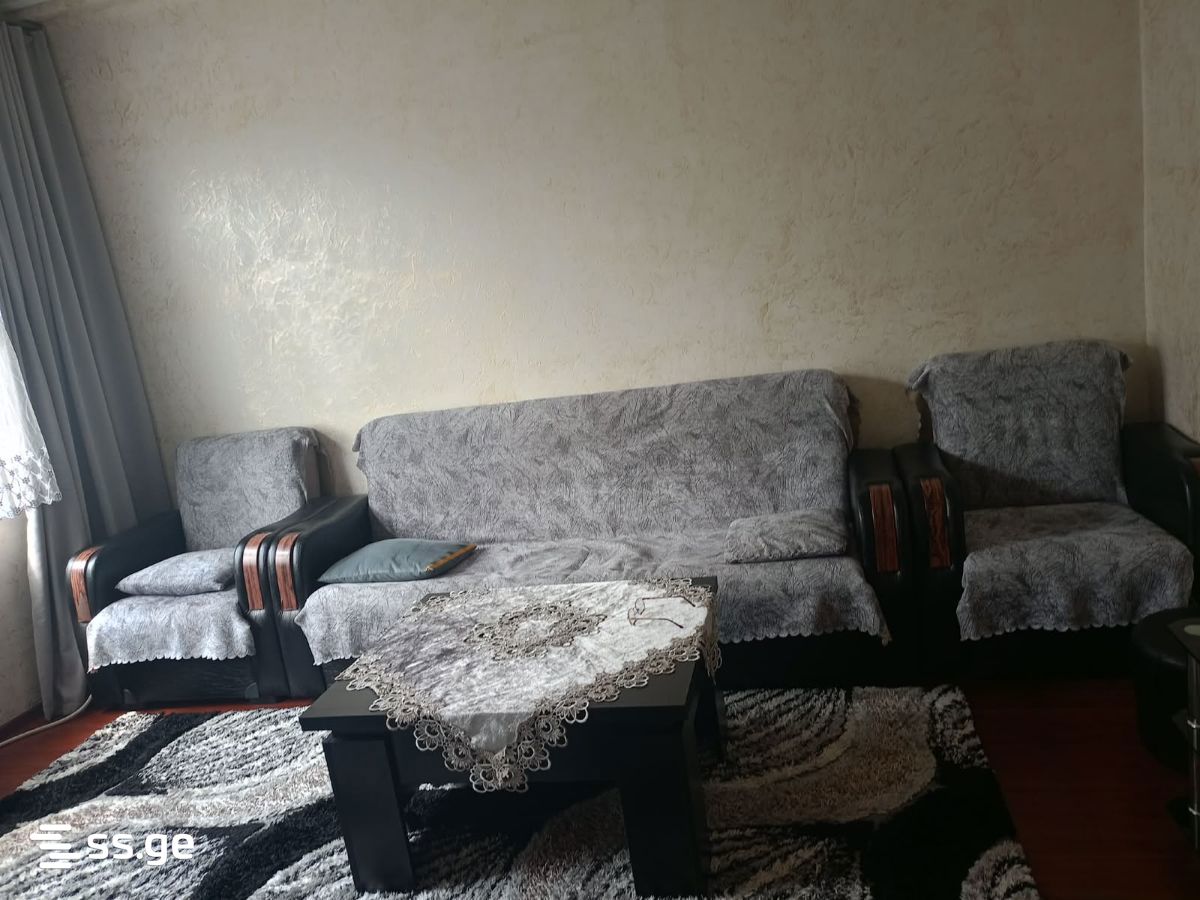 79 - 3 rooms