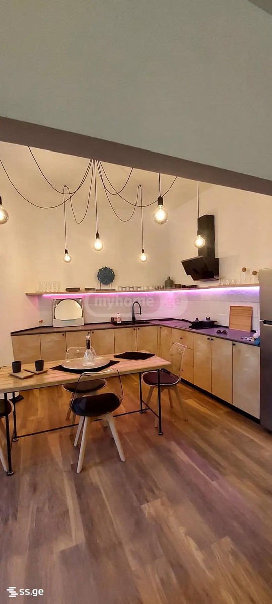ingorokhva st. 25 - 4 rooms