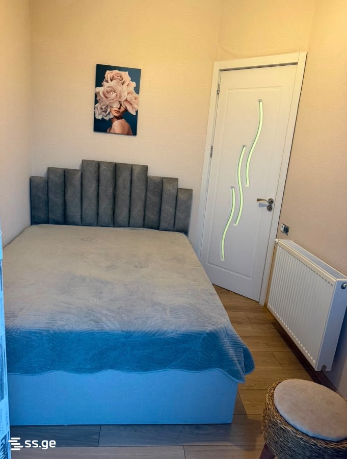 i. vekua st. 119 - 3 rooms