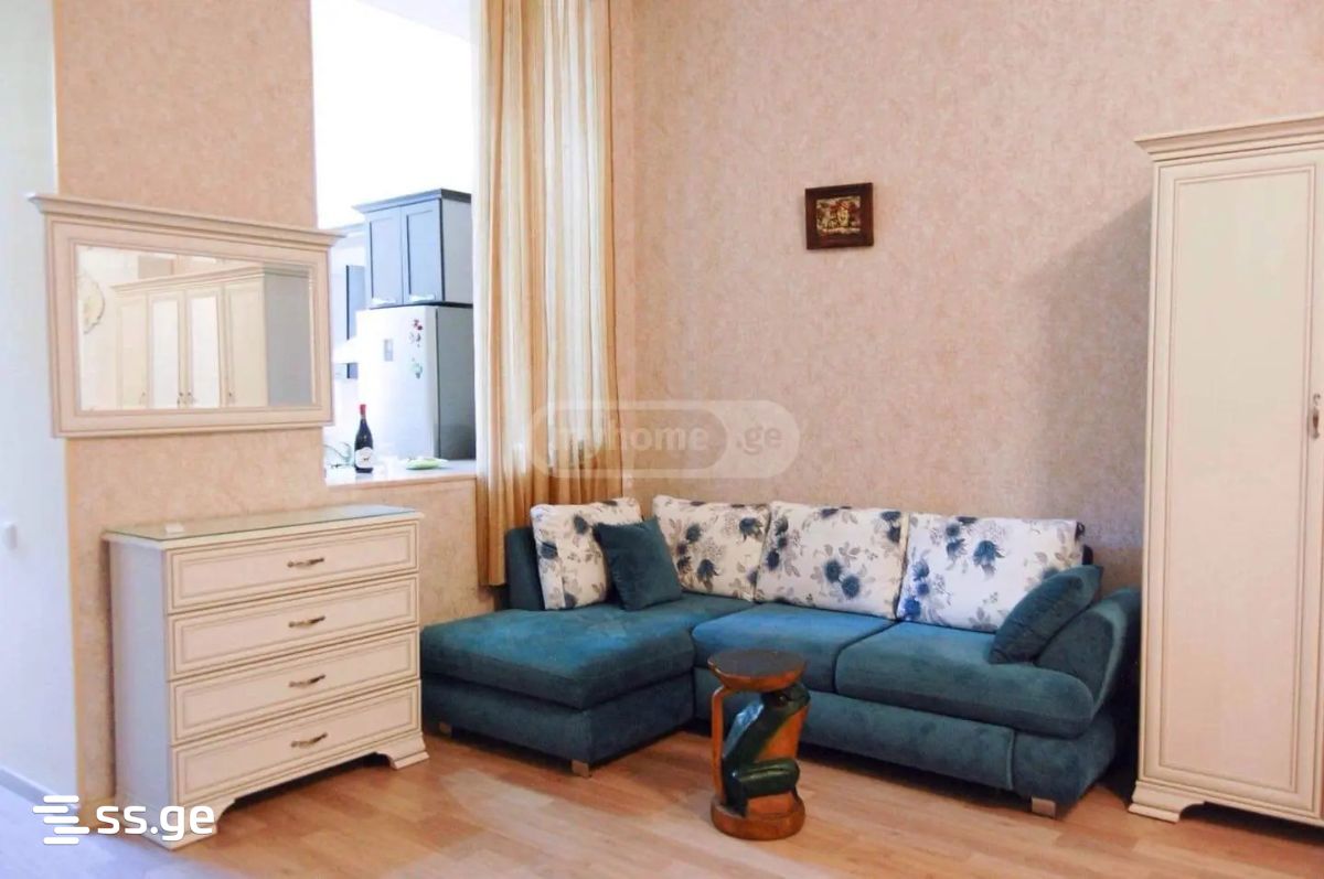 cinamdzgrishvili st. 81 - 2 rooms
