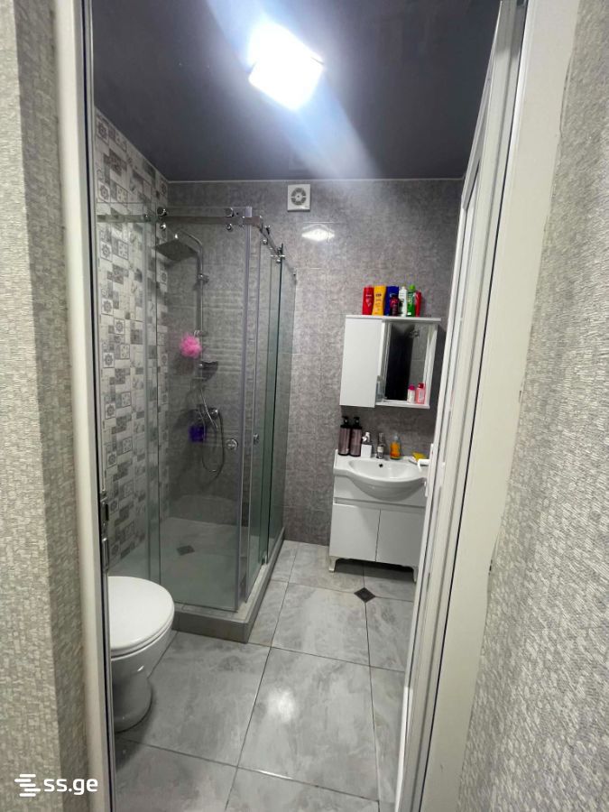 3 - 4 rooms