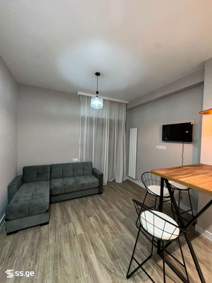 bagrat III st. - 2 rooms