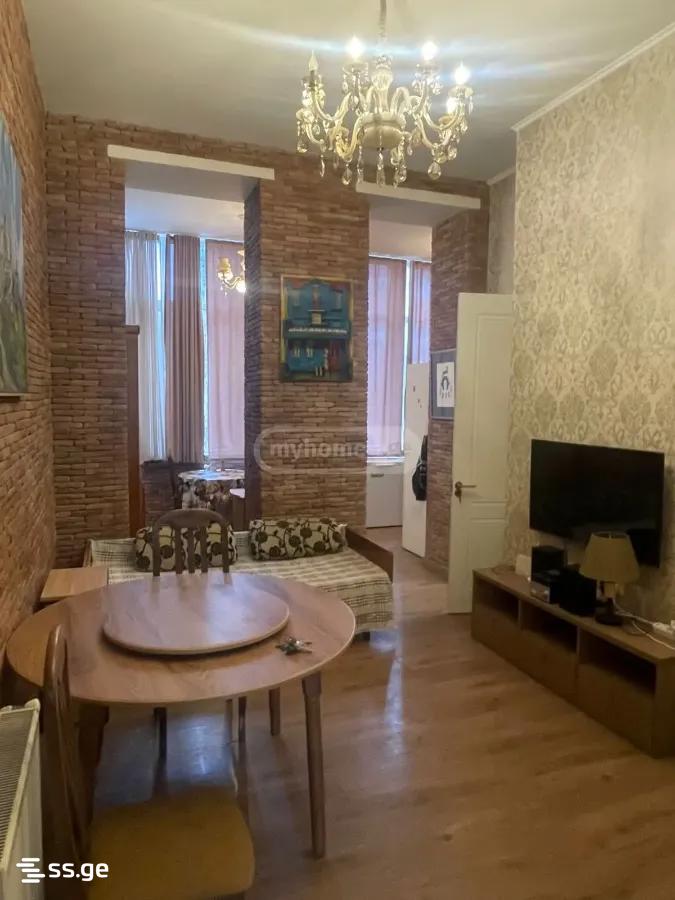 tarkhnishvili st. 28 - 3 rooms