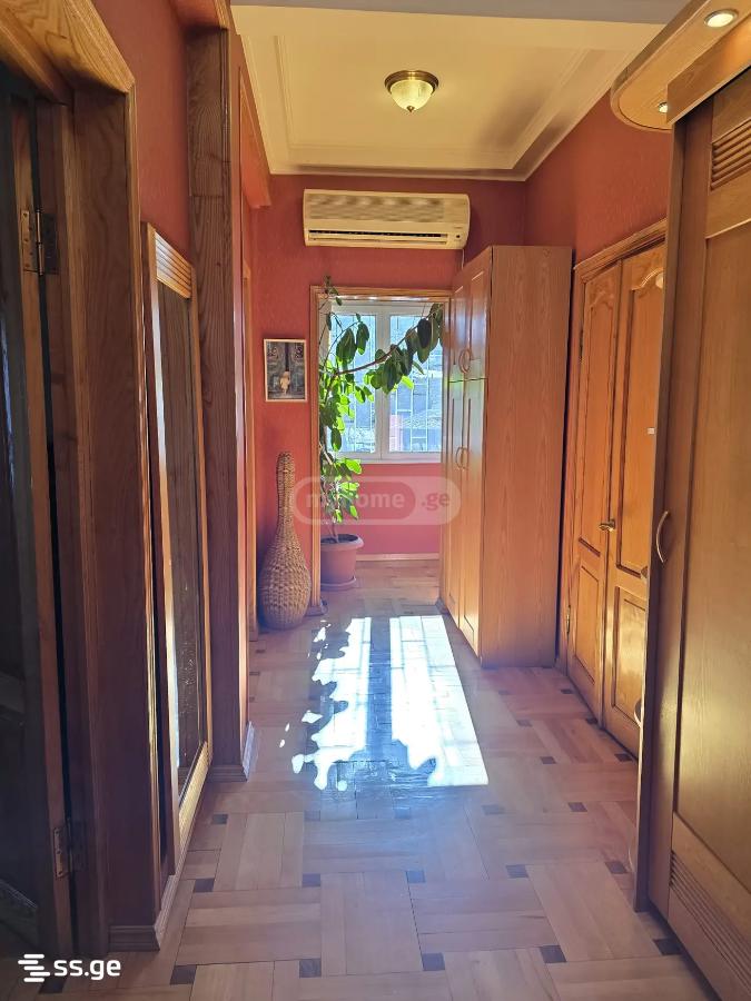 virsaladze st. - 3 rooms