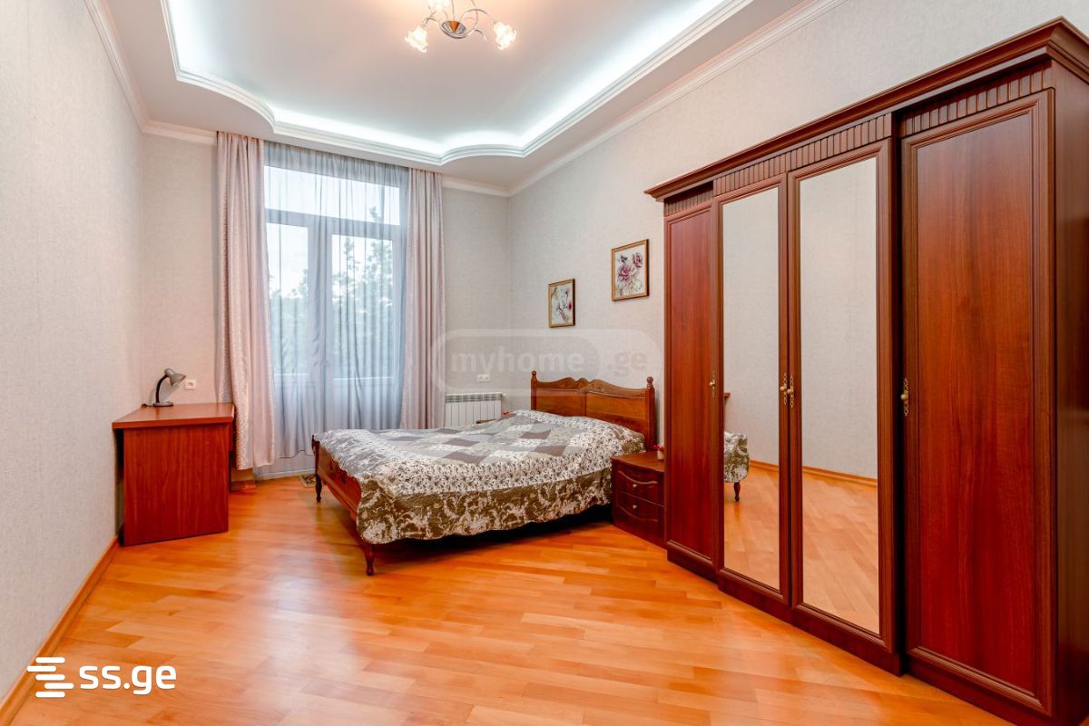 baratashvili st. 12 - 4 rooms