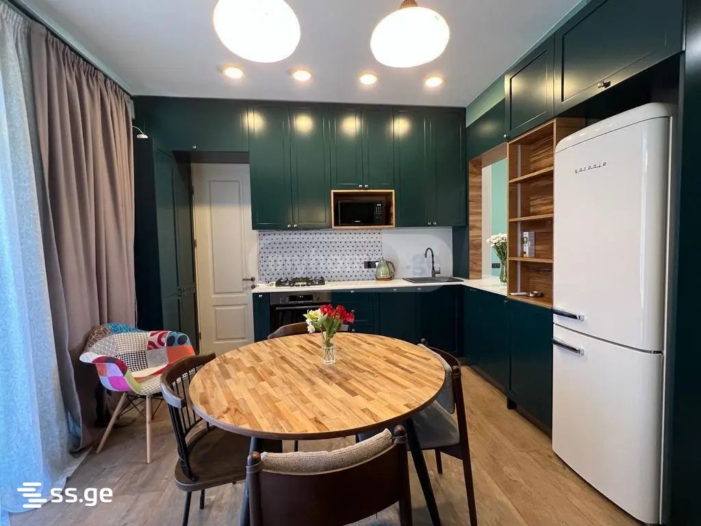 mtacminda st. - 3 rooms