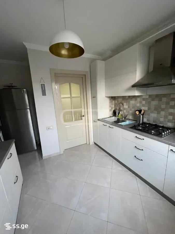Mirian Mephe st. 1 - 3 rooms