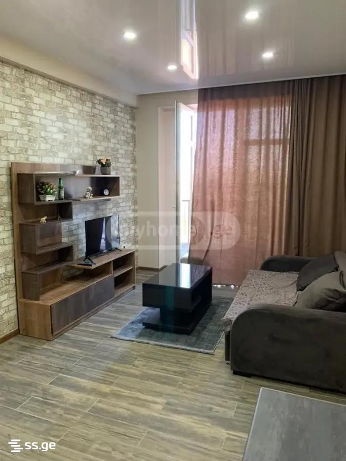 navtlugi st. 58 - 2 rooms