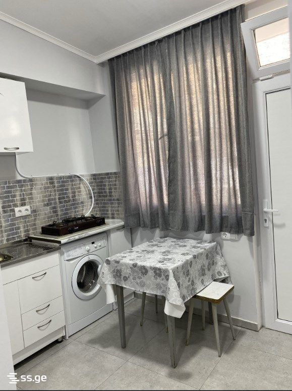 batumi st. 26 - 1 rooms