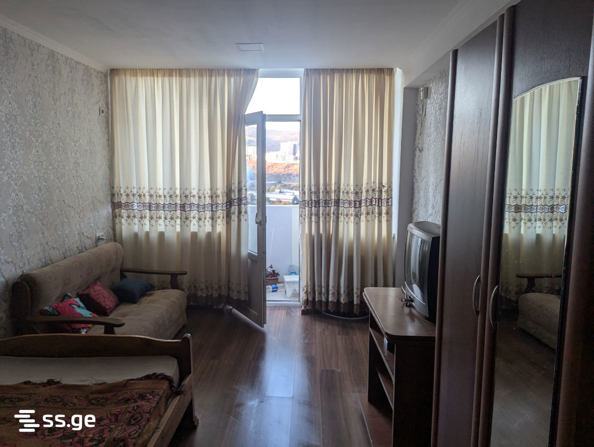 tskneti hwy 75 - 1 rooms