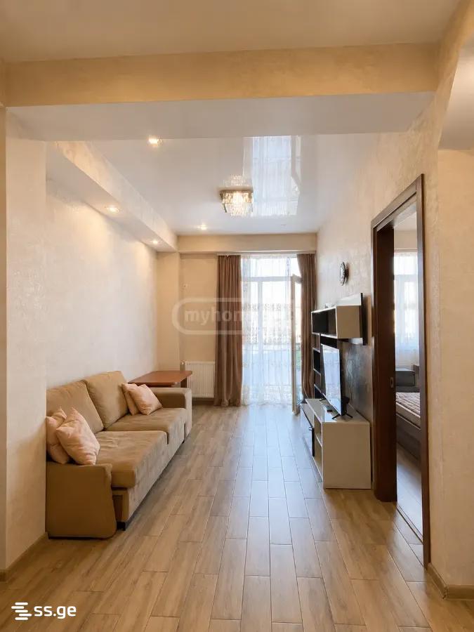 a.wereTlis avenue 24 - 2 rooms