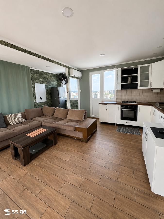 Tavkhelidze st. 14 - 4 rooms