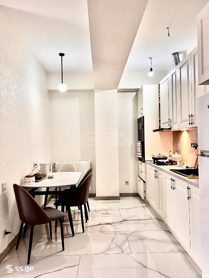 Holbruki st. - 3 rooms