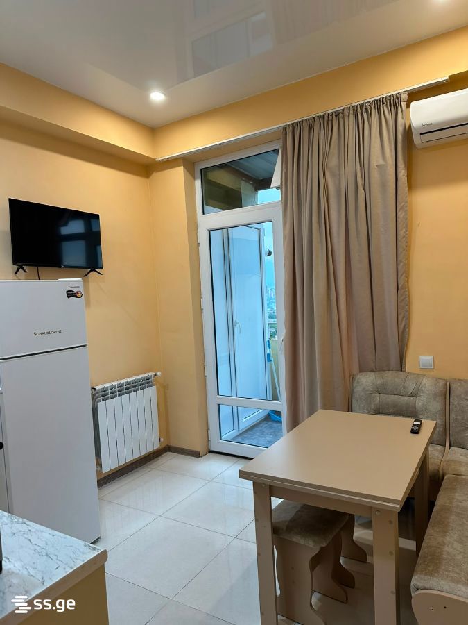 chkondideli st. 64 - 2 rooms