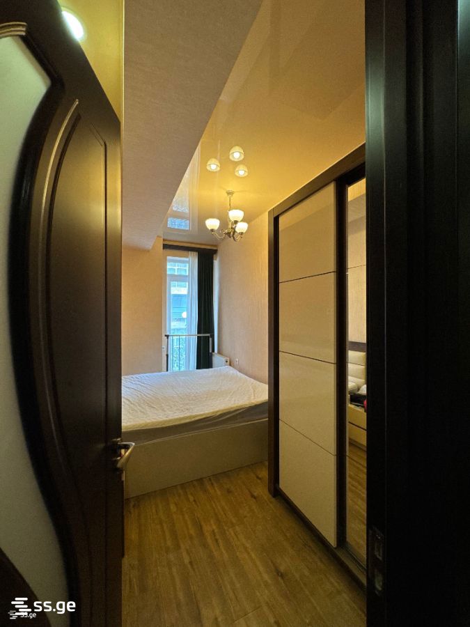 4000 Meskhi st. 4000 - 3 rooms