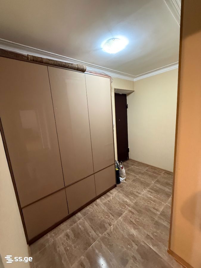 Archil Mephe st. 25 - 3 rooms