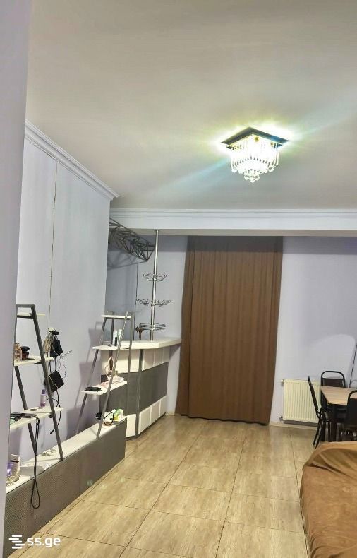 P. Ioseliani st. 30 - 3 rooms