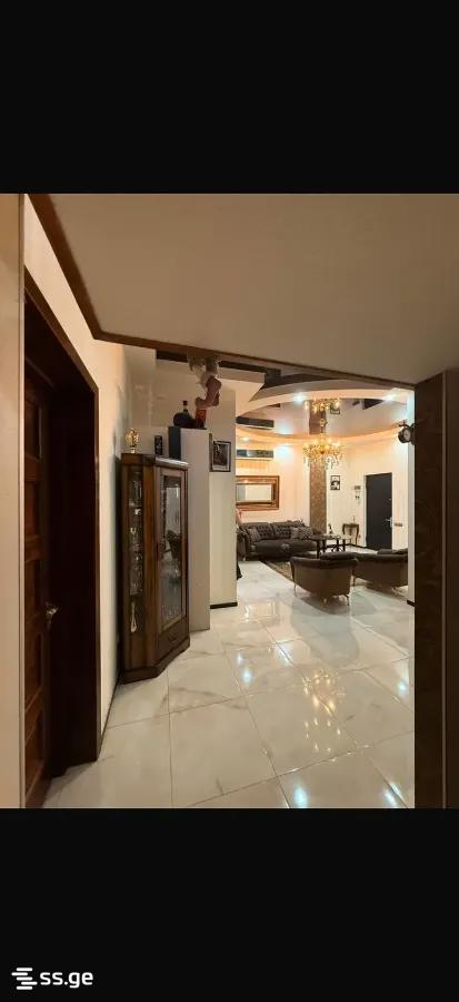 bochorishvili st. 37 - 4 rooms