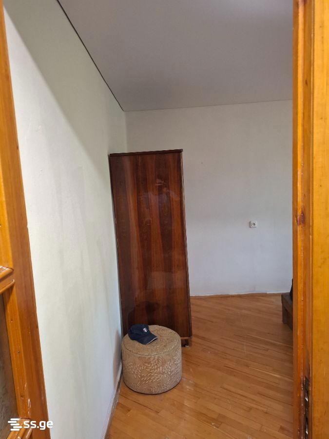 guramishvili ave (Sanzona) 0 - 1 rooms