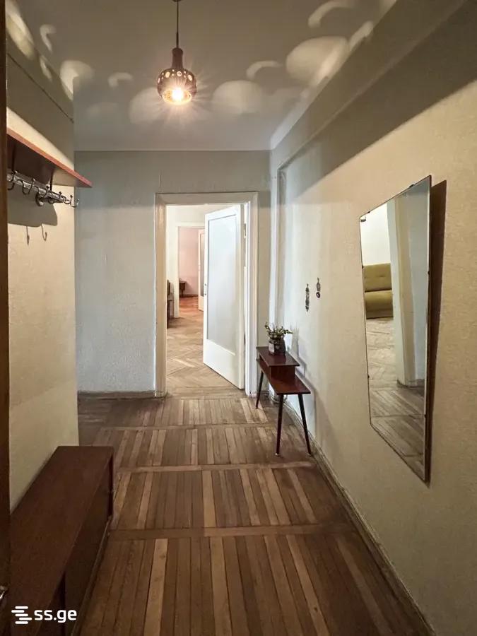 Kazbegi avenue 6 - 4 rooms