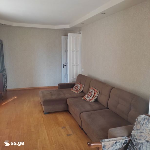 Mgaloblishvili st. 3 - 3 rooms