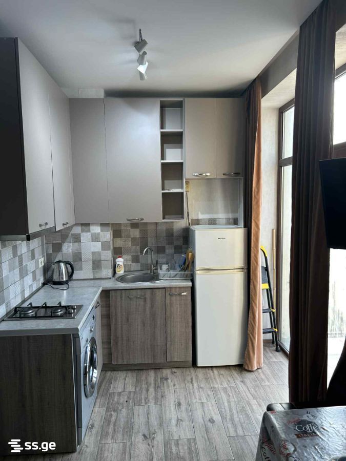 Vepkhistkaosnis st. 6 - 2 rooms