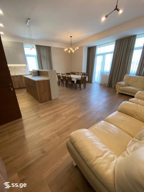 B.Kvernadze st. მე-2 შესახვევი 9 - 5 rooms
