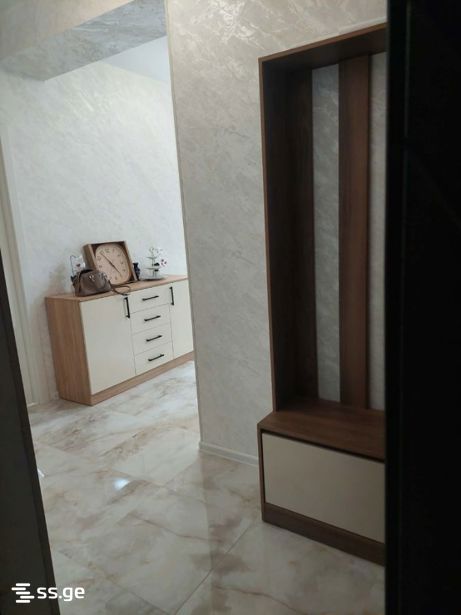g. beriashvili st. 7 - 3 rooms