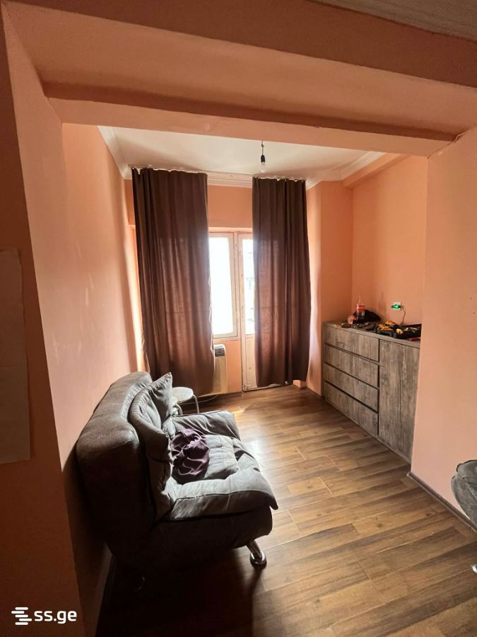 universiteti st. 2ა - 1 rooms