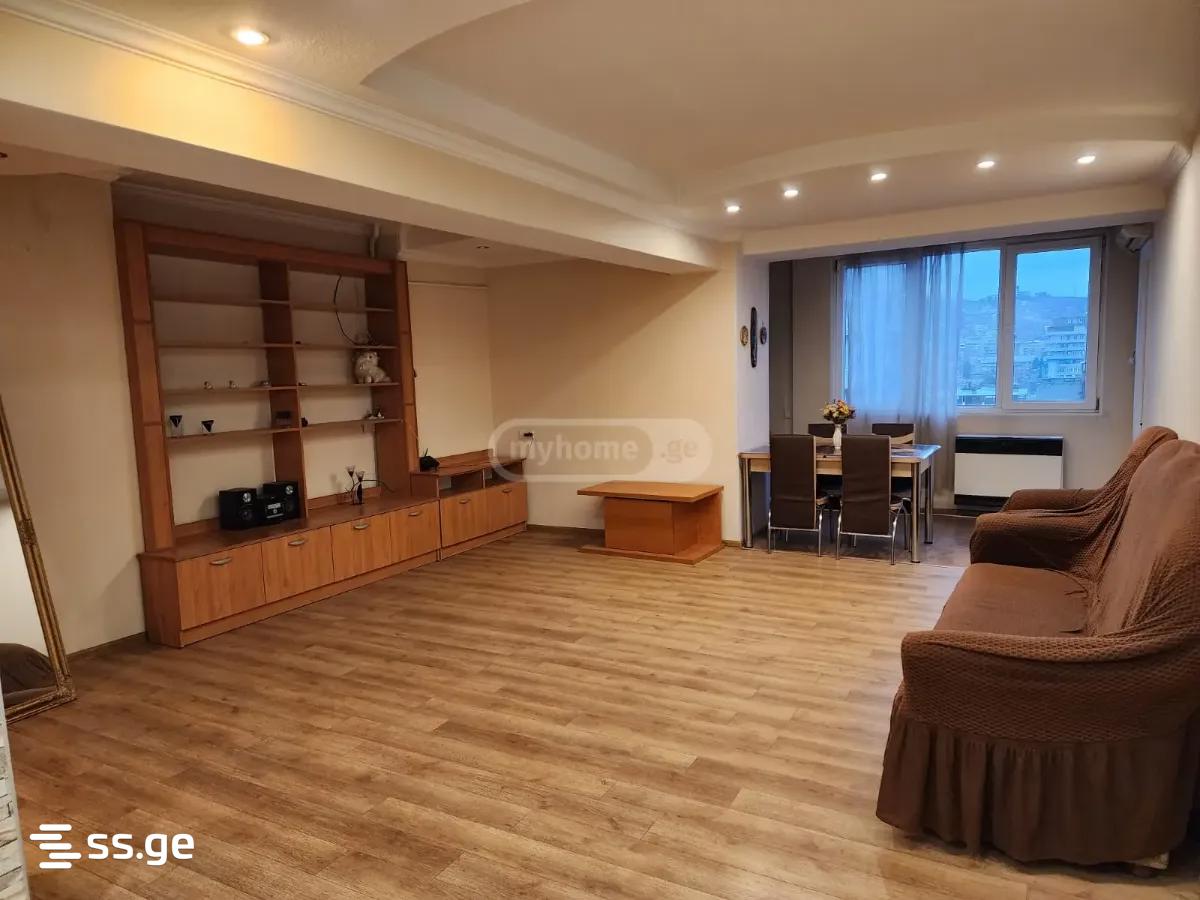 s. cincadze st 81 - 4 rooms