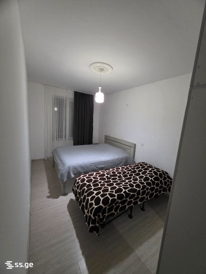 ბენზე / ცოტნე დადიანის N-12 - 3 rooms