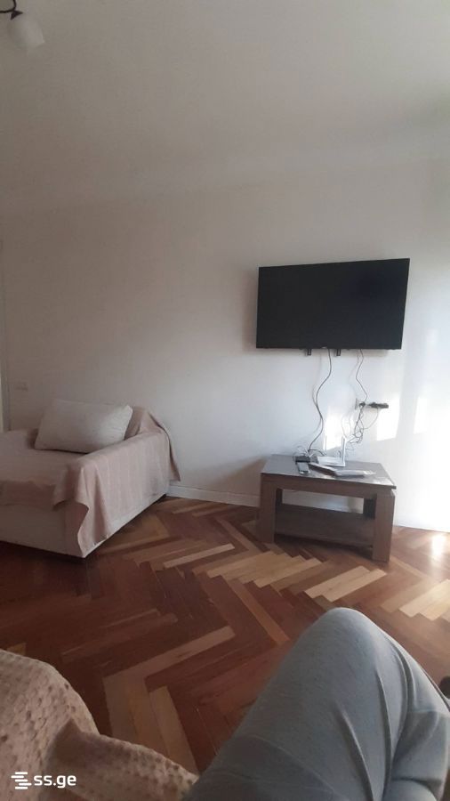 Block V - Digomi massive  5სართ. - 1 rooms