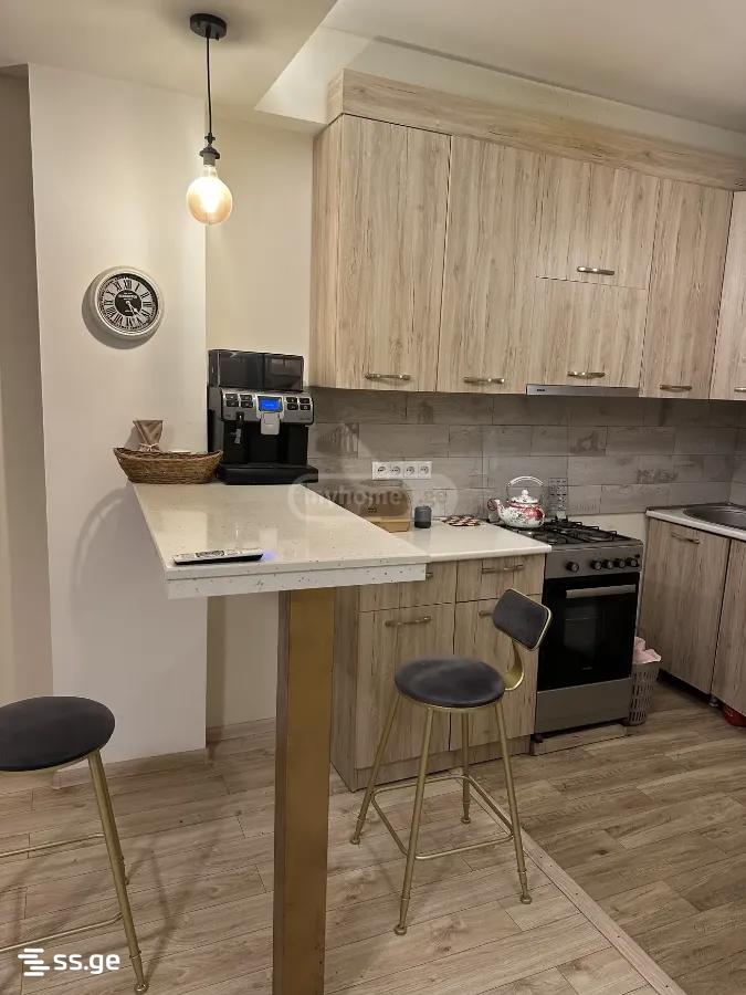 ioane petritsi st. 1 - 3 rooms