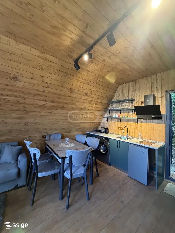 Leonidze st. 4 - 4 rooms