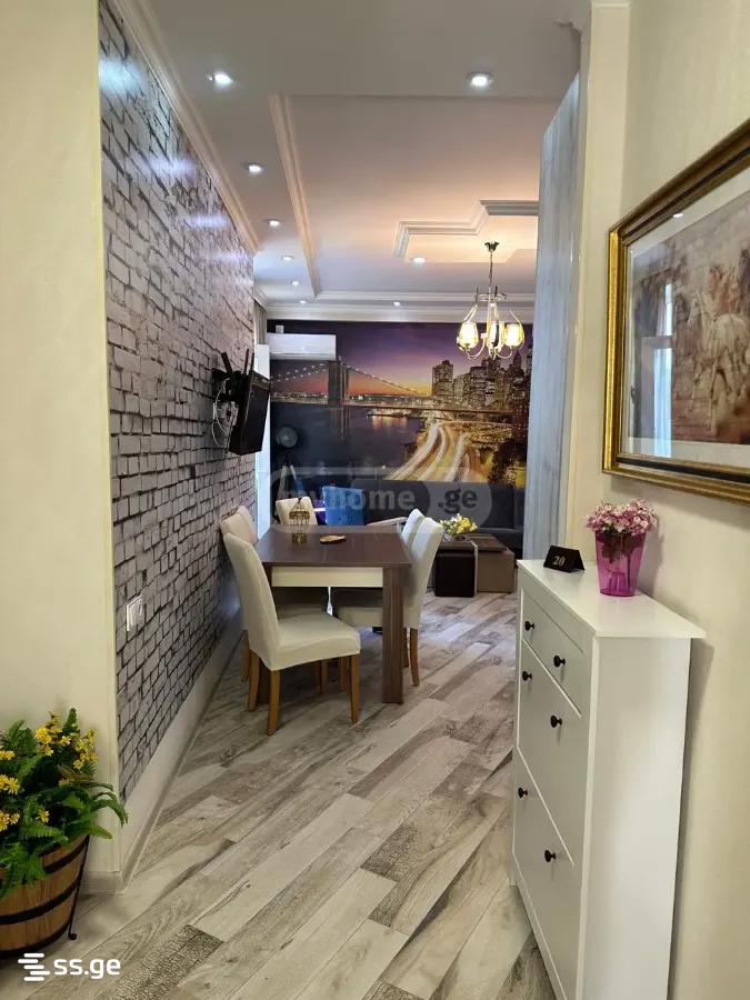 Lobjanidze st. 10 - 3 rooms