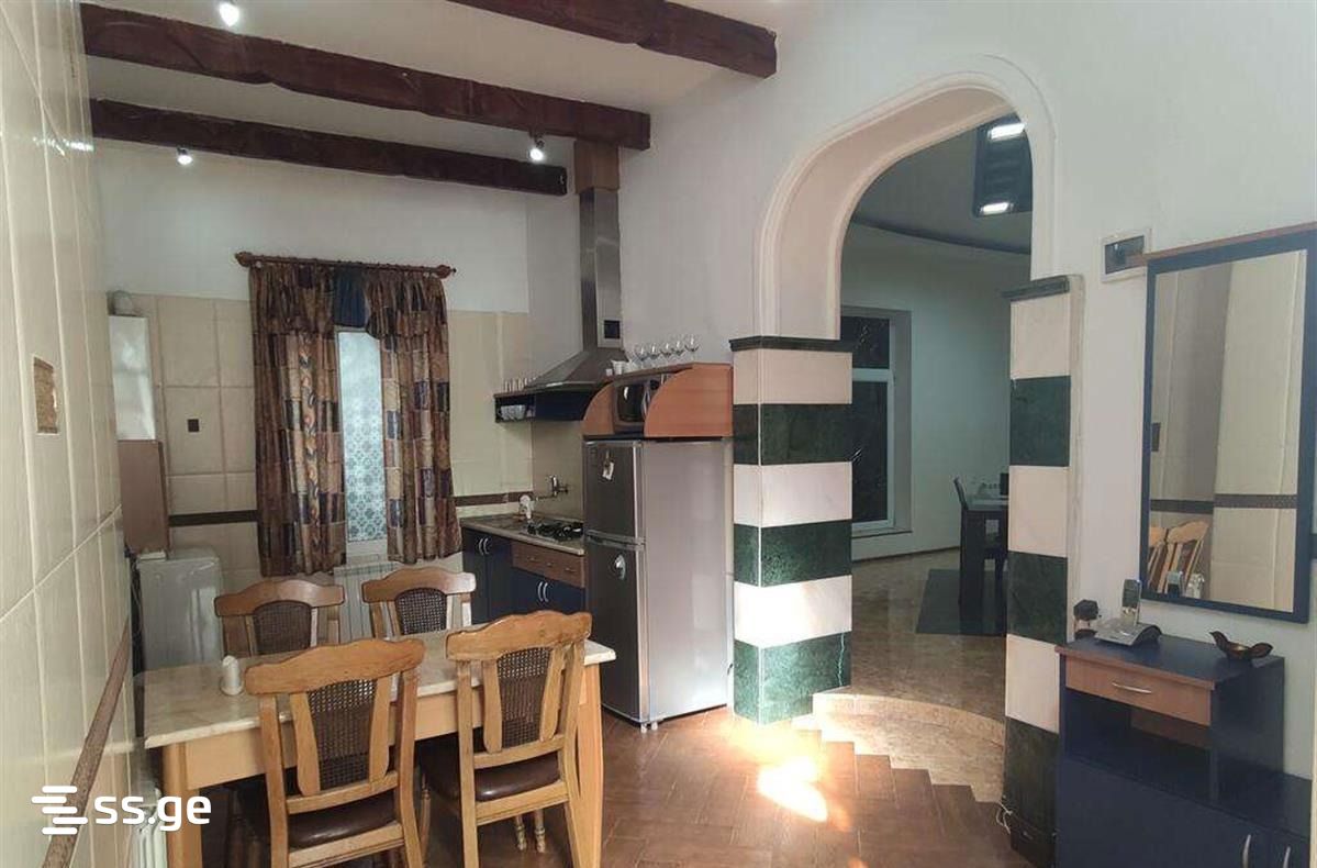 g. tabidze st. 15 - 4 rooms