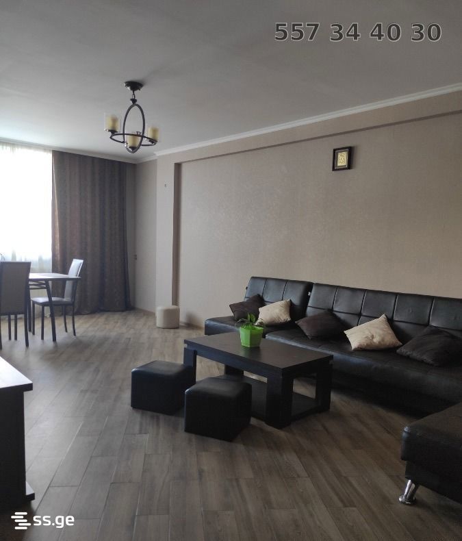 chikovani st. 38 - 3 rooms
