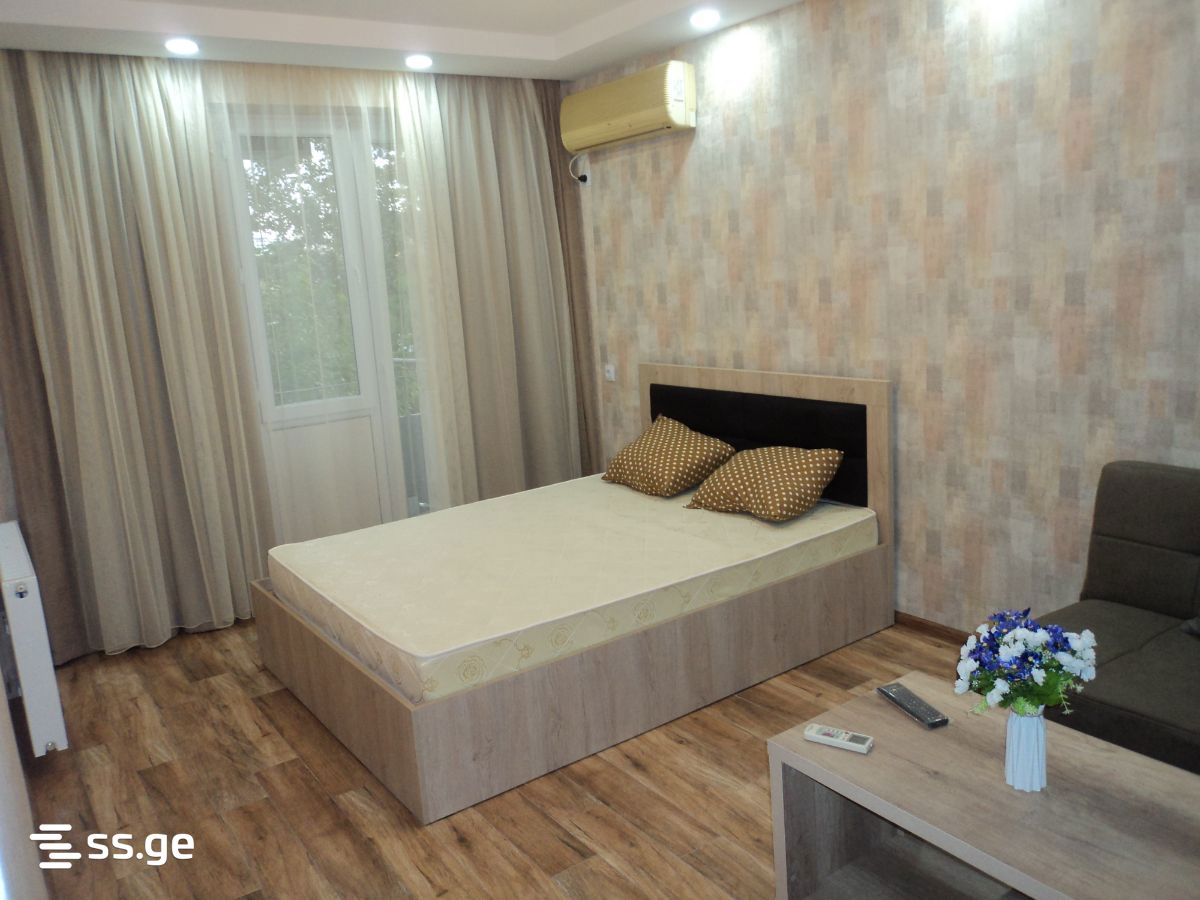a.wereTlis avenue 10 - 1 rooms