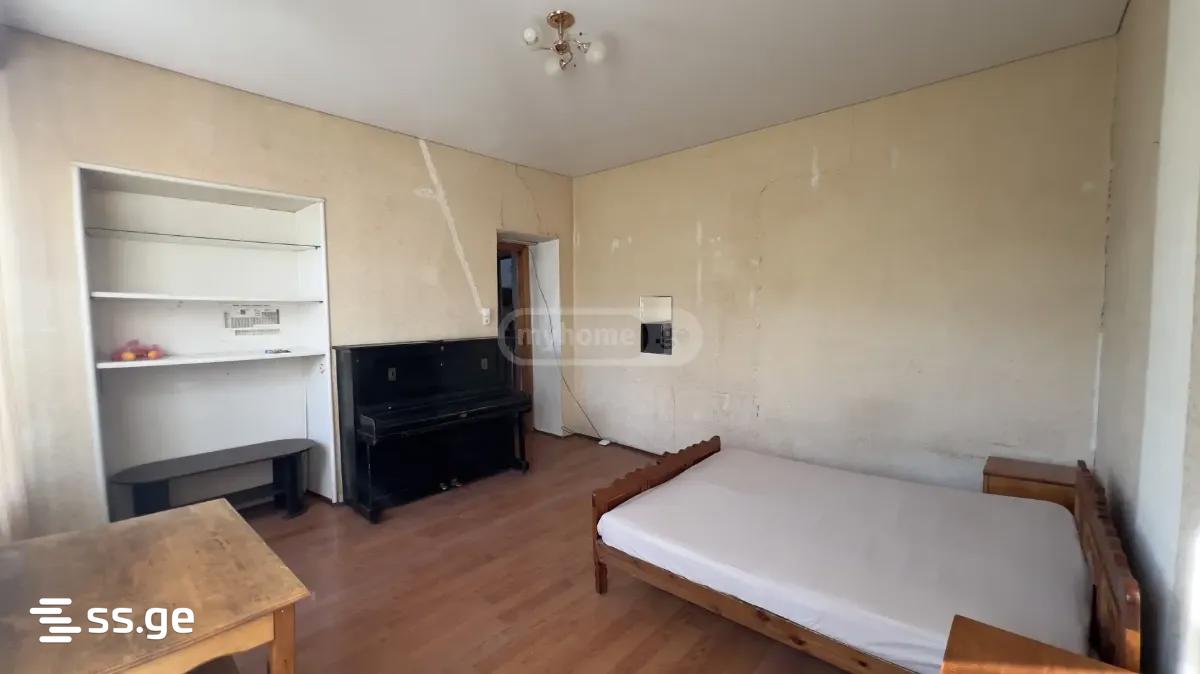 chikobava st. 0 - 2 rooms