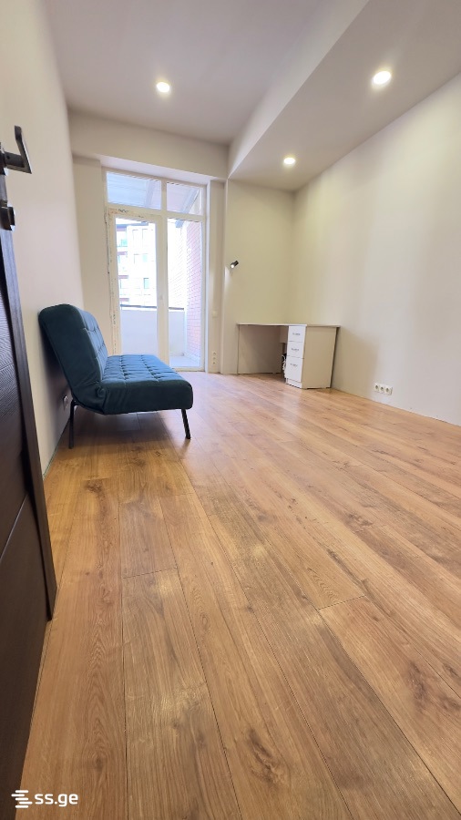 tskneti hwy 21 - 4 rooms