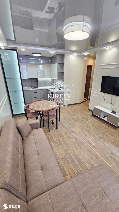Chavchavadze st. 107 - 3 rooms